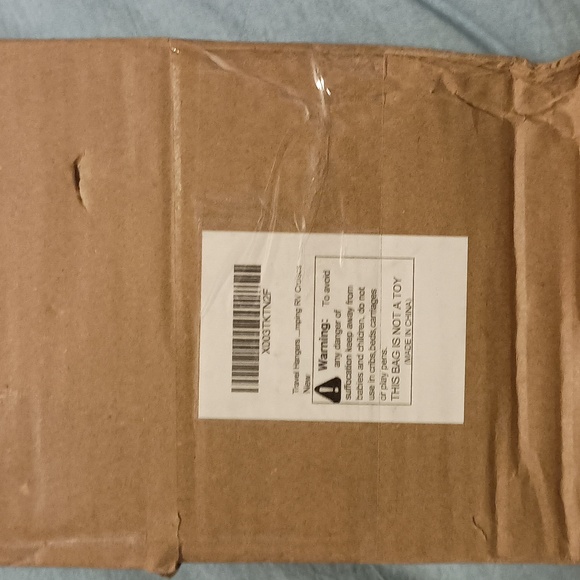 NIB 39 PCs travel hangers in black color - Picture 7 of 8